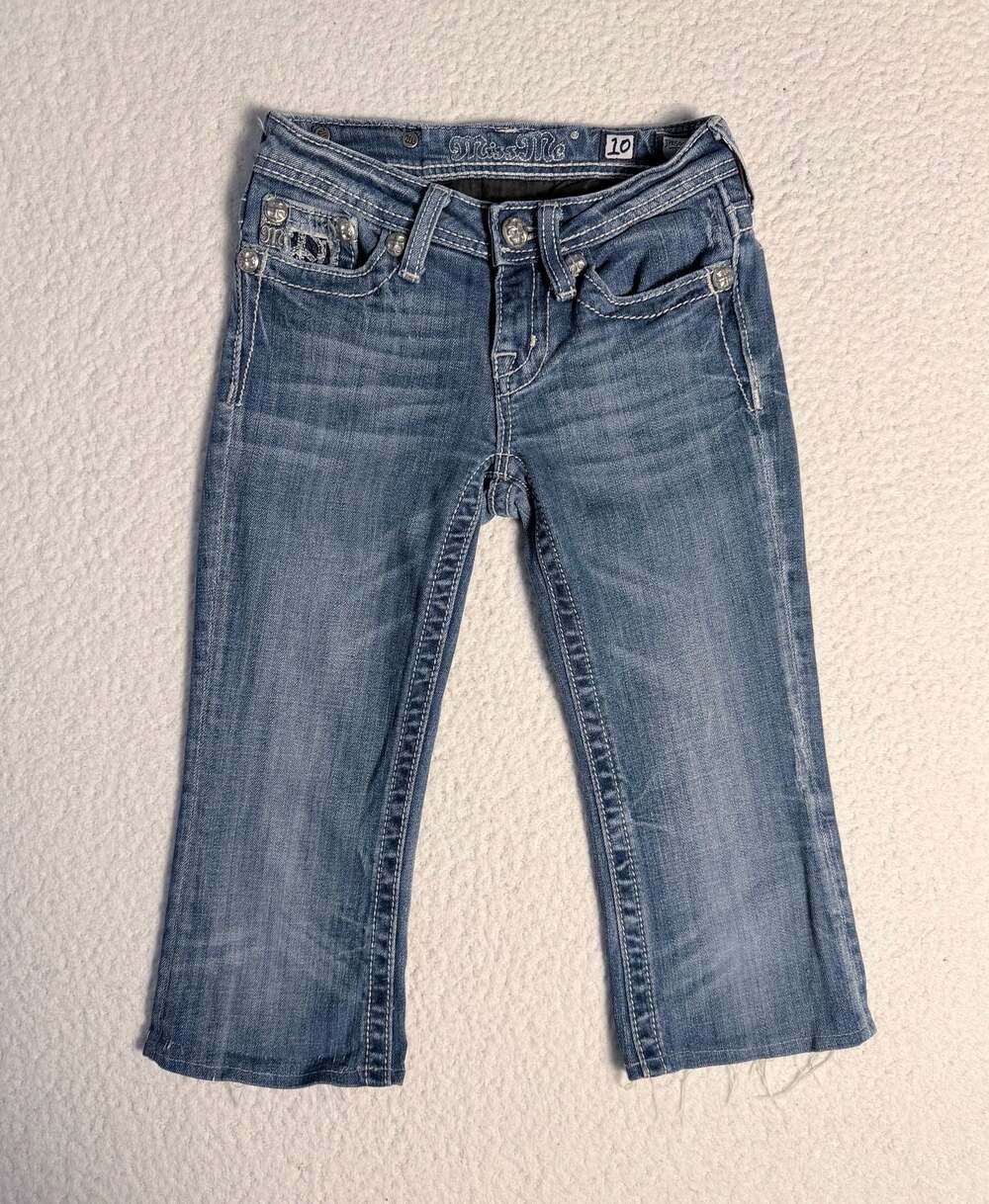Miss Me Girls Size 10 Embellished Peace Sign Bootcut Capri Jeans